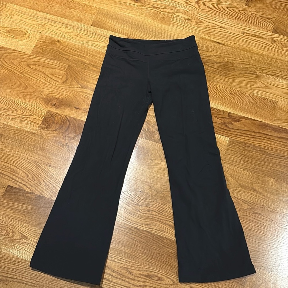 Lululemon flared legging